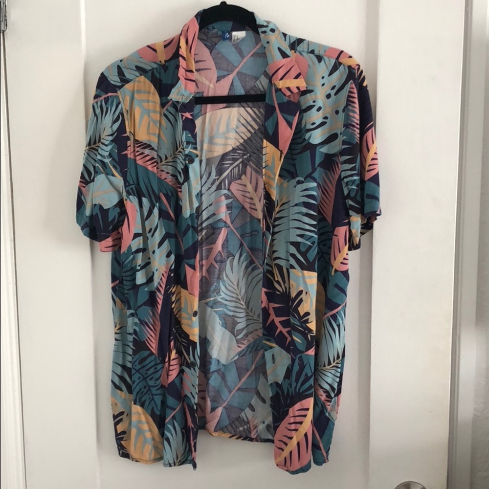 H&M tropical shirt